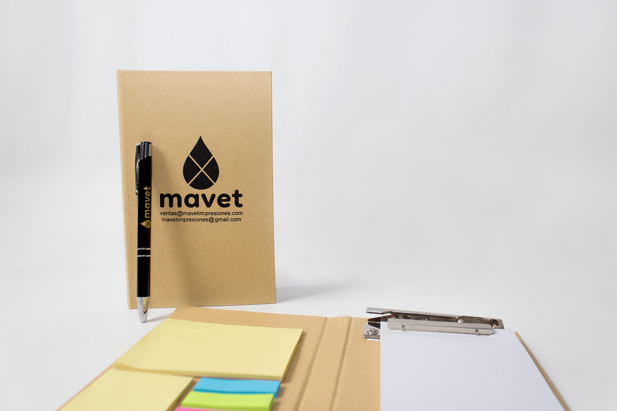 Material institucional