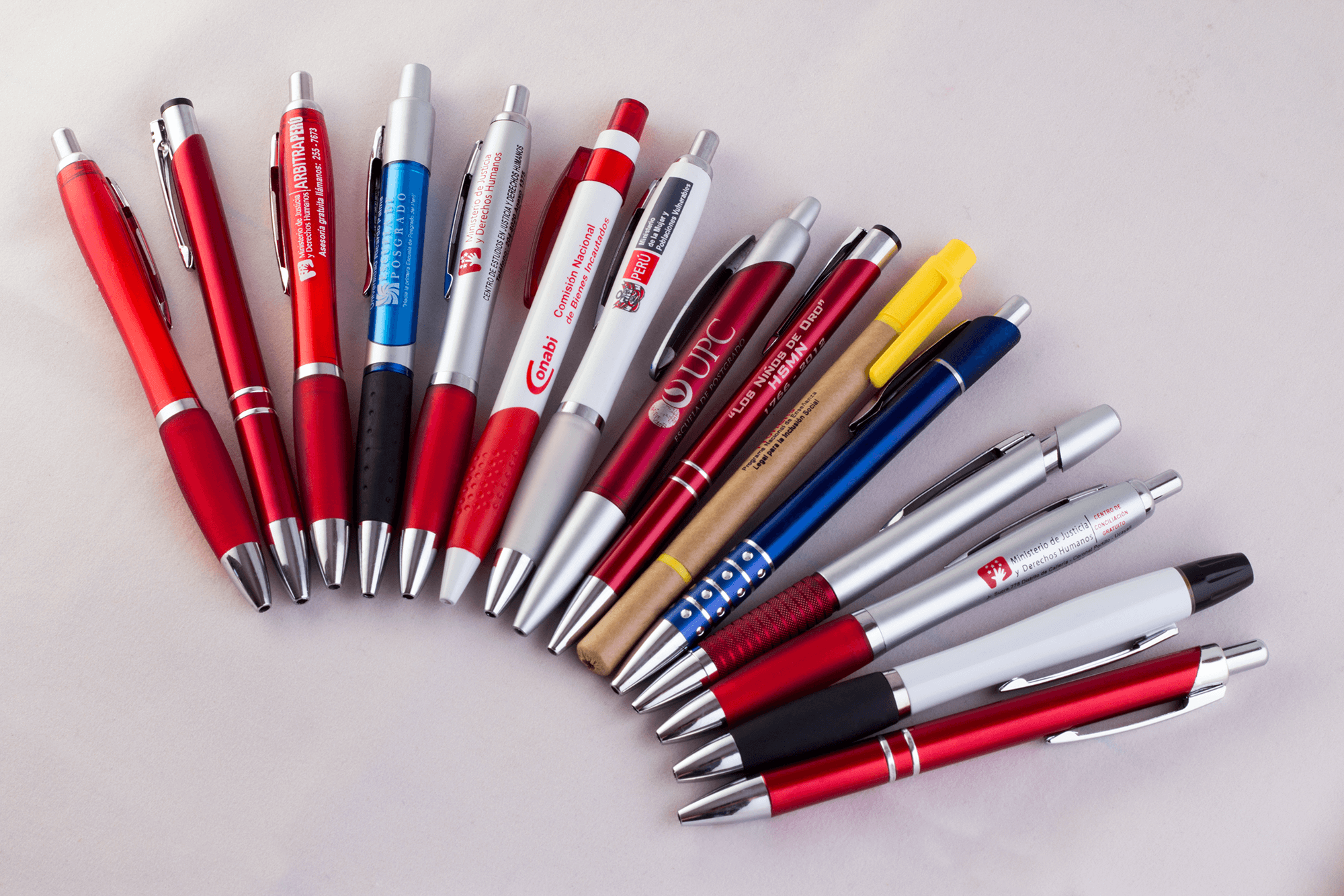 Lapiceros diversos